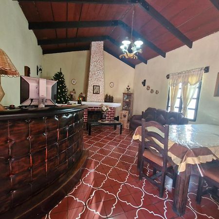 Hospedaje El Viajero Antigua Lli المظهر الخارجي الصورة